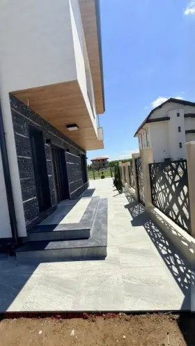 Family house in Komatevo, Plovdiv — 7/8