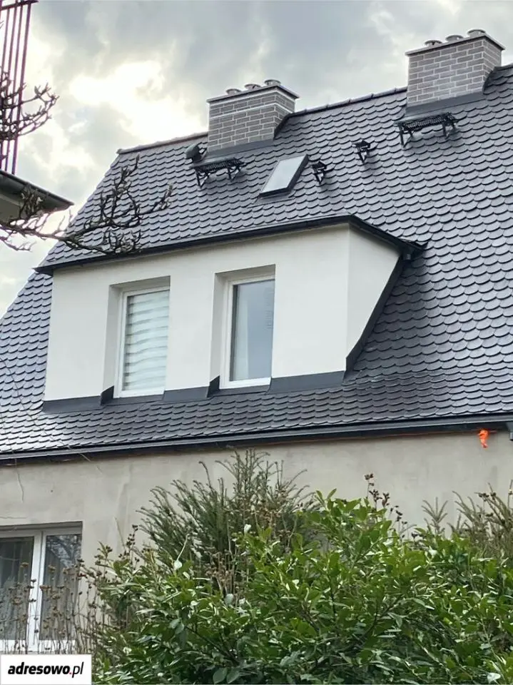 Wrocław Krzyki Dom wolnostojący do remontu - 137 m² - 6 pokoi — 2/10