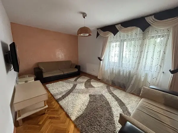 Apartament cu 4 camere decomandate de închiriat   Mănăștur, Aleea | 83 m  | 2 băi | 2 balcoane | — 3/10