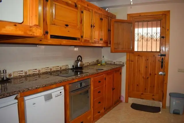Excellent Conditional Village Townhouse Reduced For Quick Sale — 9/10