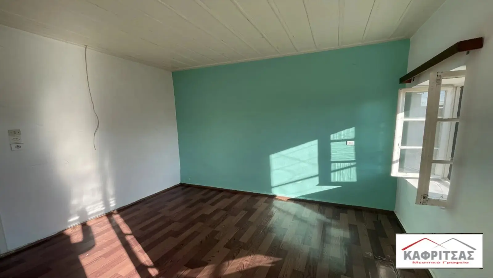 Traditional stone house with mountain views for sale in Thermo — 4/10