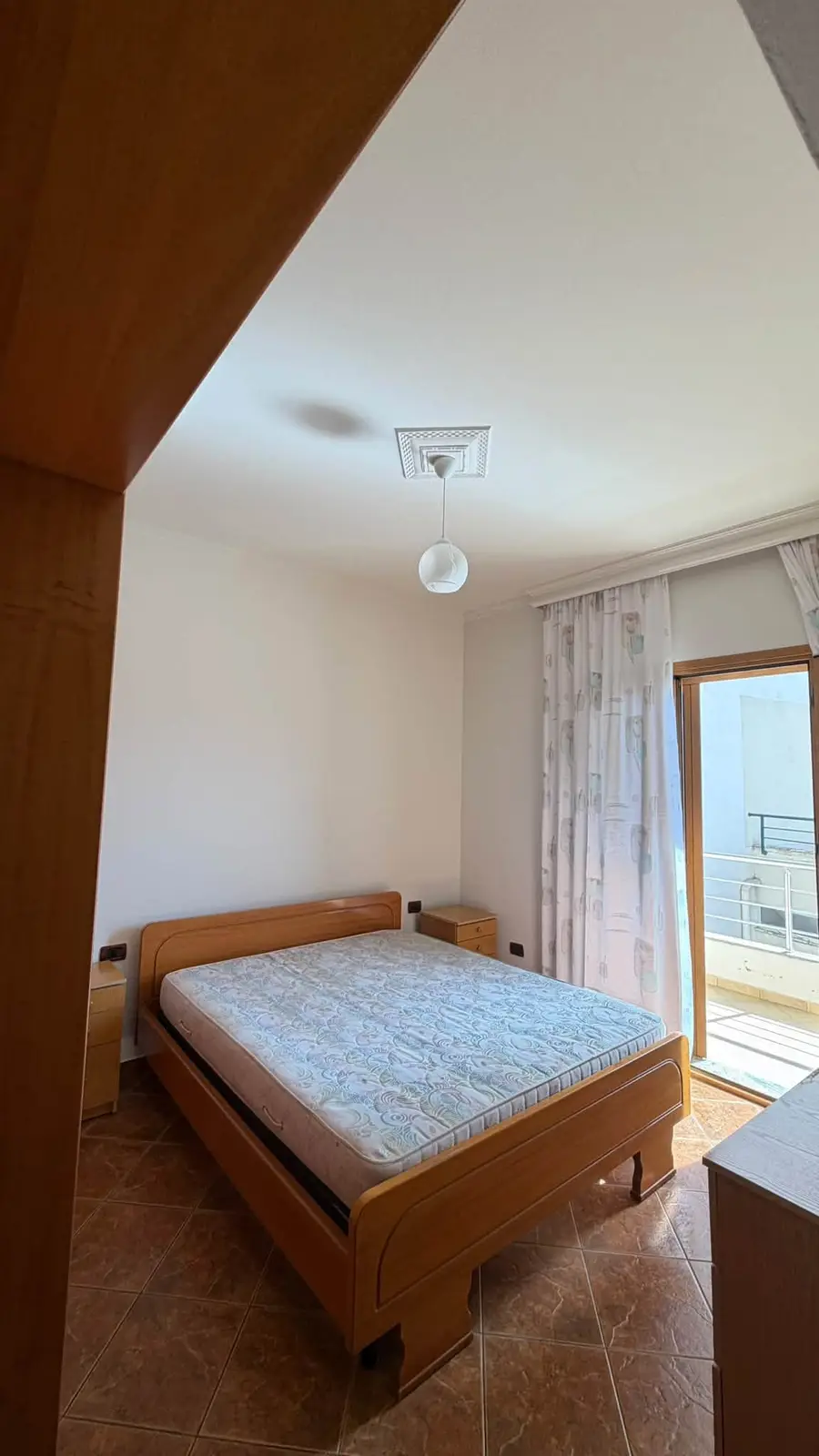 2+1 private house floor for long-term rent near Flag Square, Vlore — 5/8
