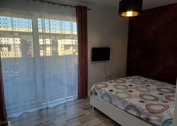 Oferim spre chirie apartament 2 camere in Sannicoara complex Estimo — 4/7