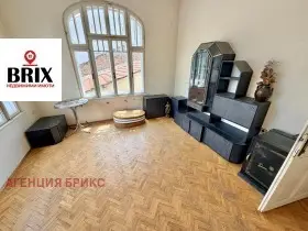 Renovated house in Shirok Tsentar, Ruse — 8/10