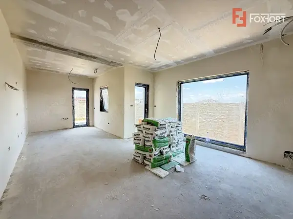 Duplex cu 3 camere si teren de 247 mp de vanzare in localitatea Sacalaz — 3/10