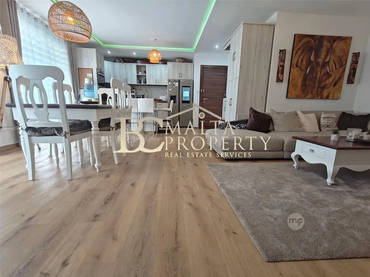 Qormi very nice area first time on the market 3 bedroom / 2bathroom Apartment — 2/10