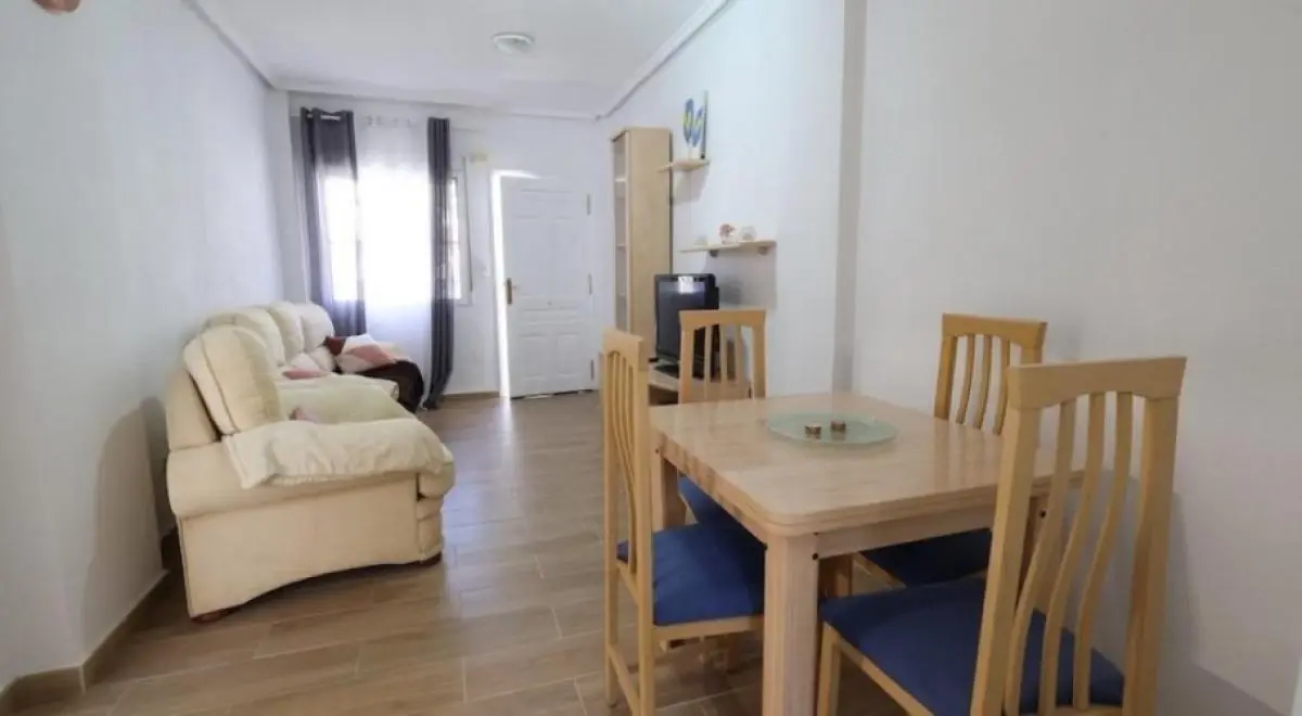 Property in Spain, Bungalow close to the golf in Villamartin, Costa Blanca, Spain — 6/10