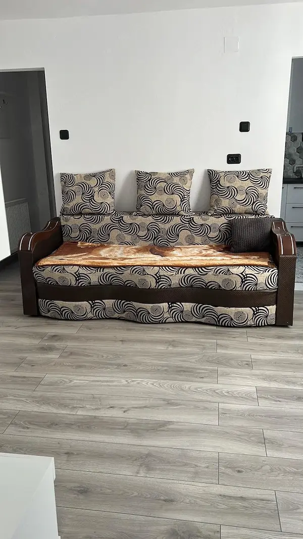 Apartament cu o cameră, renovat și primitor   30 m  | Gheorgheni, strada Lăcrămioarelor — 4/8
