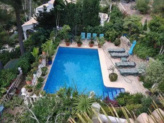 Fantastic villa with self-contained apartment — 3/4