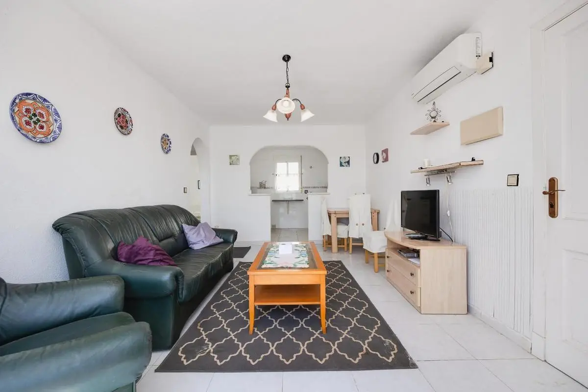 2 Bedroom Bungalow For Sale In Torrevieja — 10/10