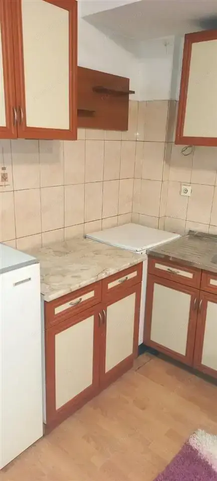 Garsonieră de închiriat în Mihai Bravu — 3/4