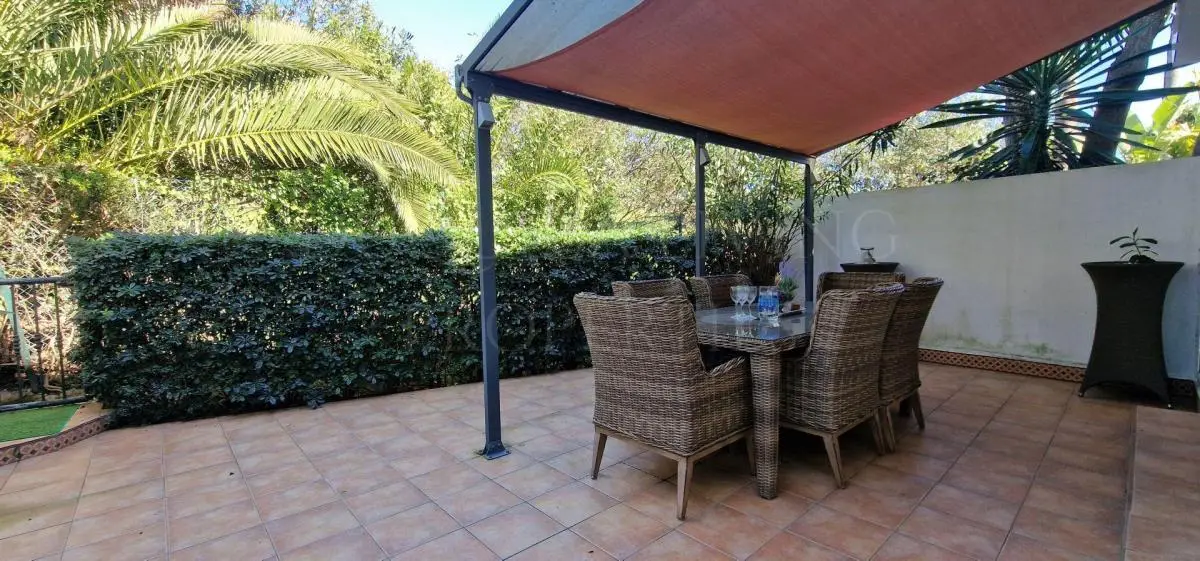 For sale Frontline Golf Townhouse in La Duquesa — 2/10