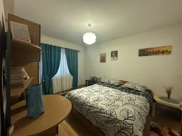 Casă individuală P+1E, construită în 2013–zonă liniștită, exclusiv de case — 6/10