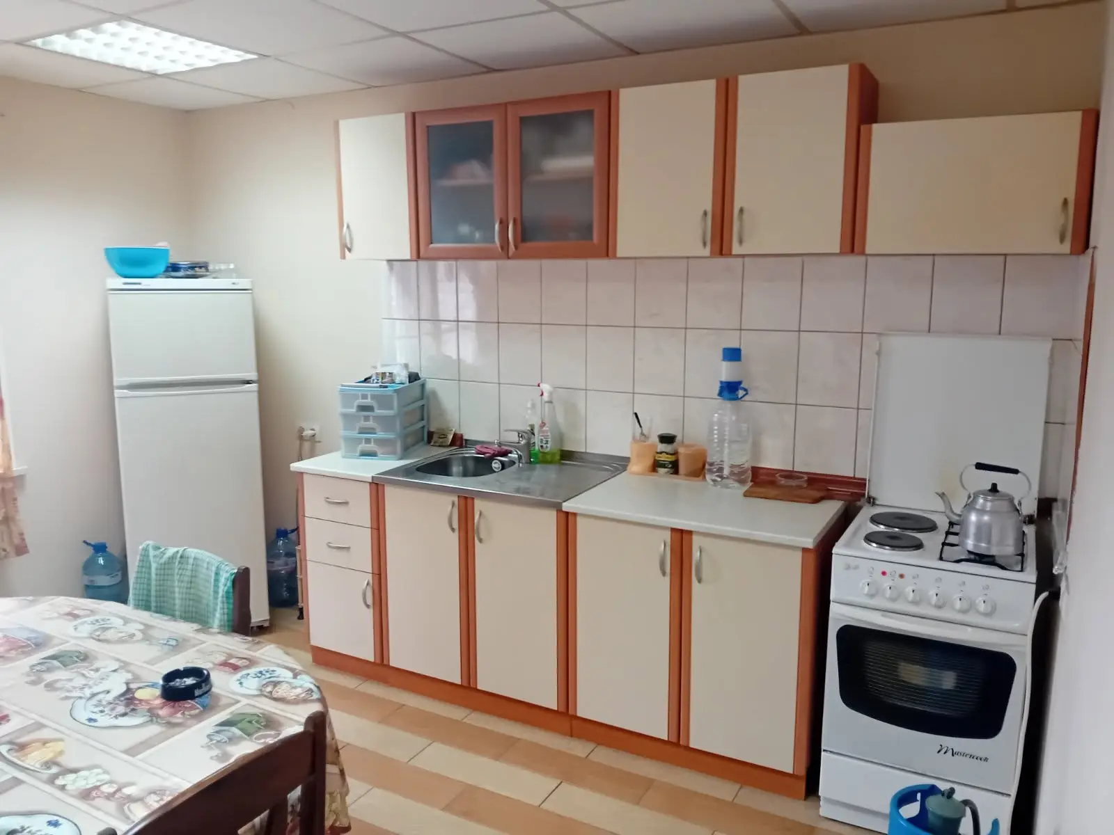 Furnished house with large yard for sale in Bdintsi, Dobrich — 2/8