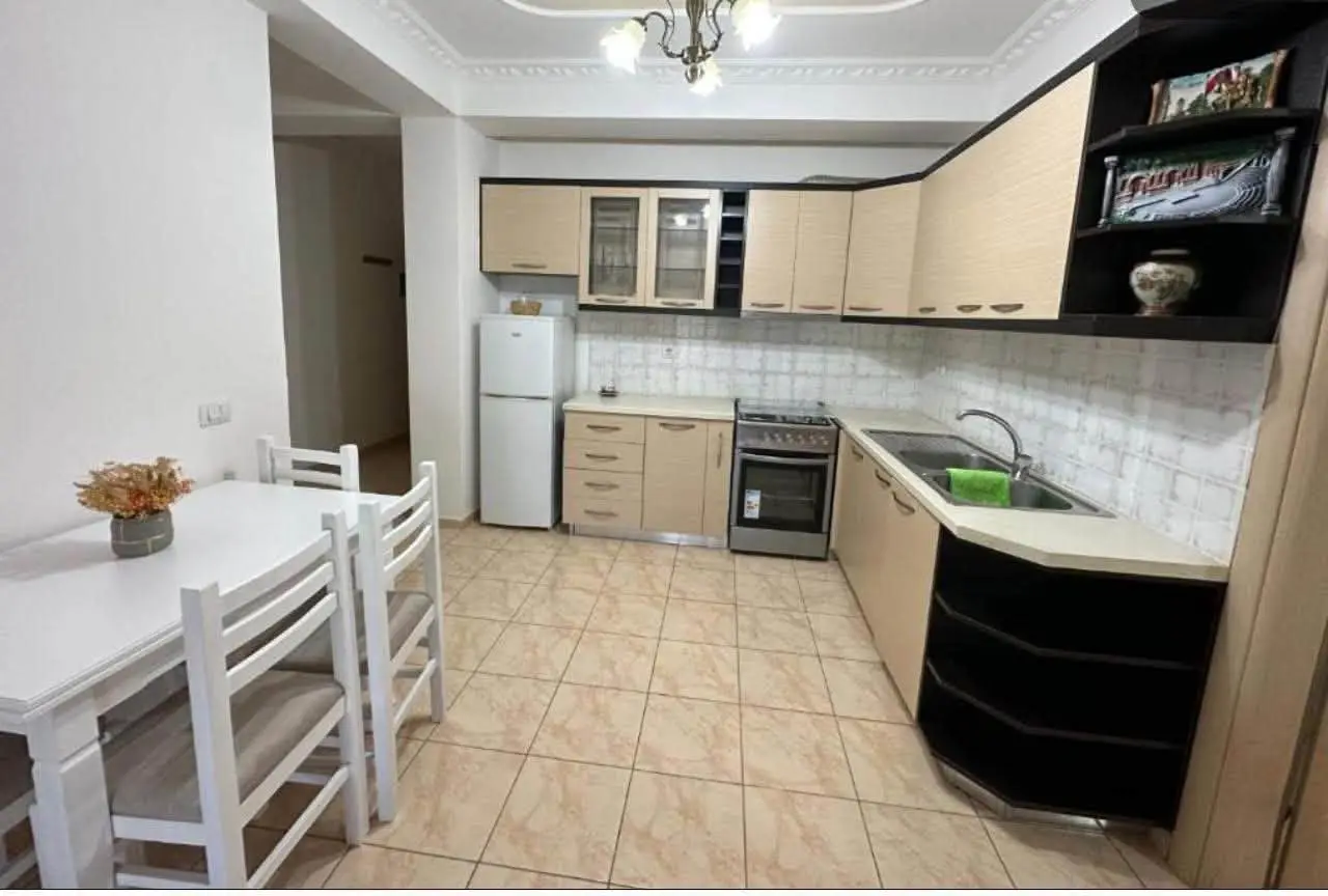 1+1 apartment for long-term rent in Transballkanike, Vlore — 2/5