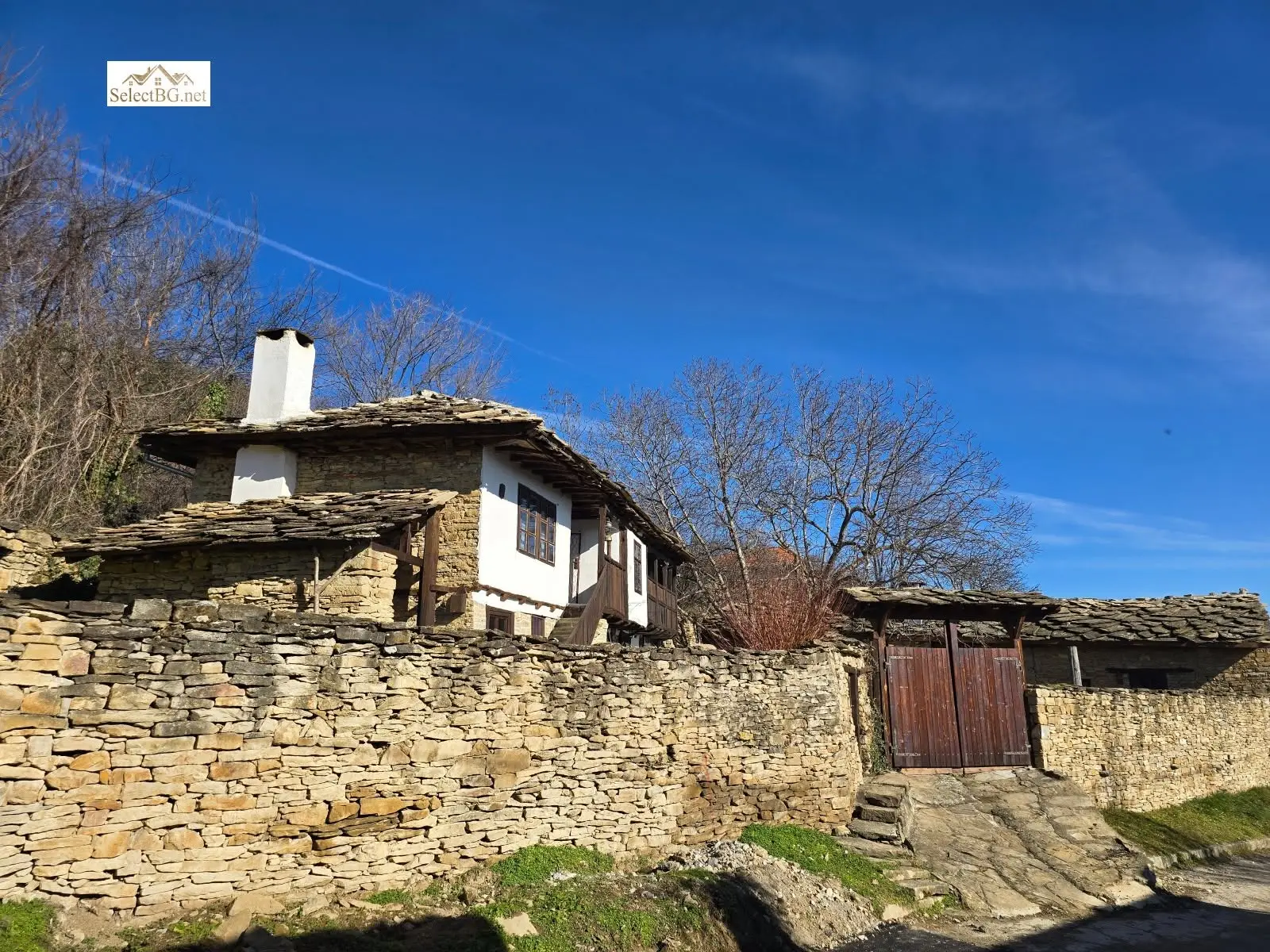 Fully renovated property with pool and mountain views in Gostilitsa — 4/10