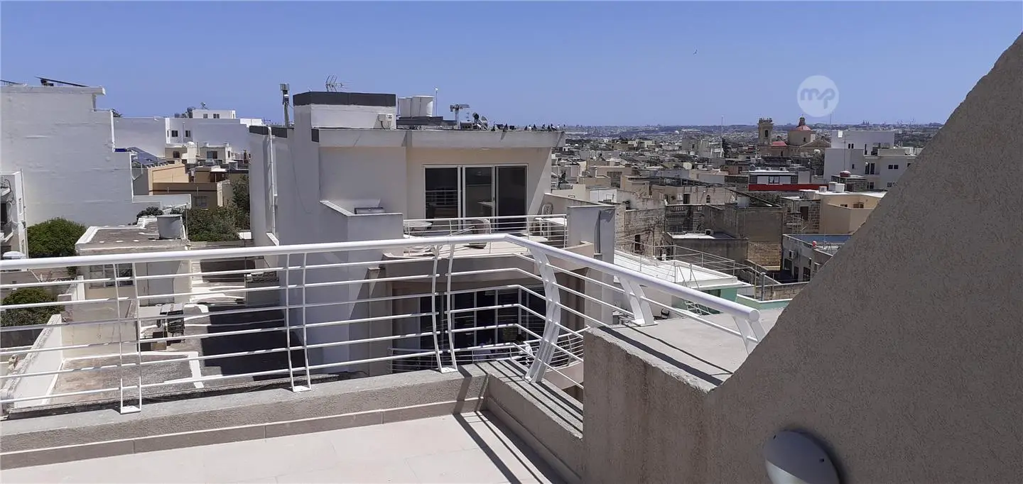 ATTARD 3 BEDROOM PENTHOUSE-WITH VERY GOOD IMPORTED FURNITURE & KITCHEN — 7/8