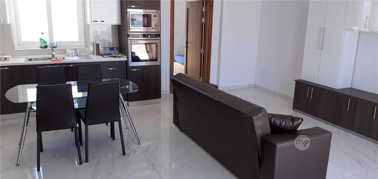 ATTARD 3 BEDROOM PENTHOUSE-WITH VERY GOOD IMPORTED FURNITURE & KITCHEN — 8/8