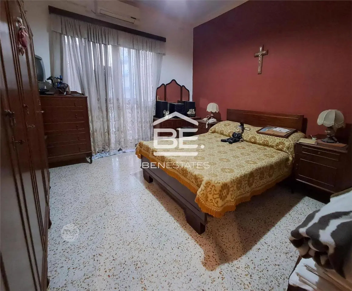 1st floor Solitary Maisonette + full roof & airspace (3bedrooms, 1 bathroom) — 5/9