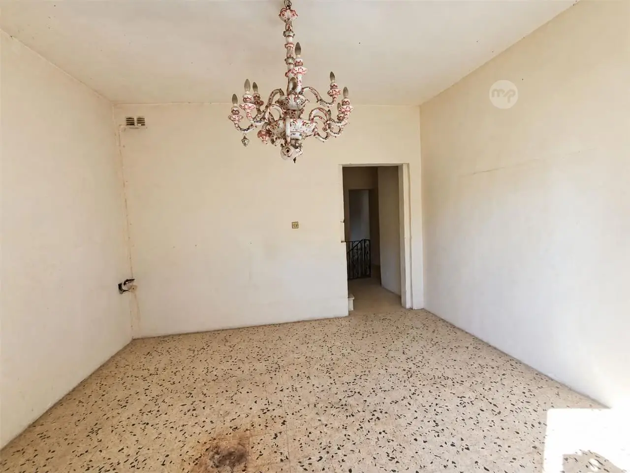 MOSTA – UNCONVERTED TOWNHOUSE WITH PERMITS IN HAND — 4/10