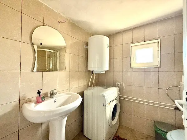 Casa de vânzare în Mihai Viteazu Jud Constanța — 2/5