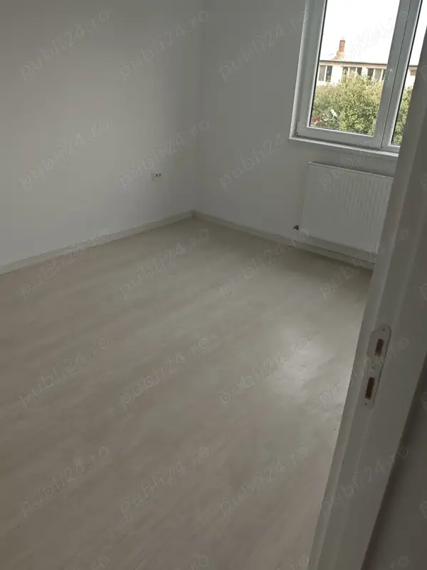 Vând Casa 5 camere P+2 Tiparnitei - Giurgiului — 3/10