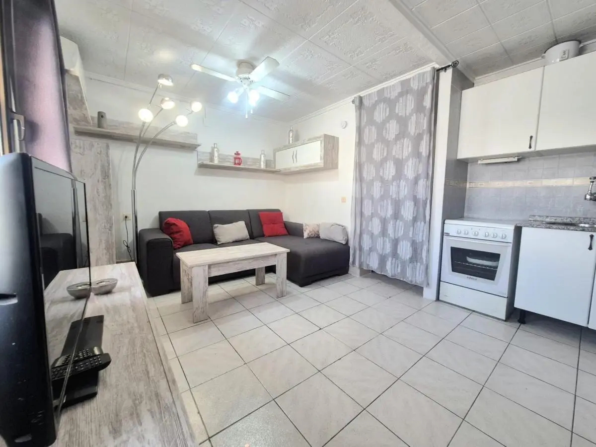 Сozy 2 Bedroom Bungalow For Sale In Torrevieja — 5/10