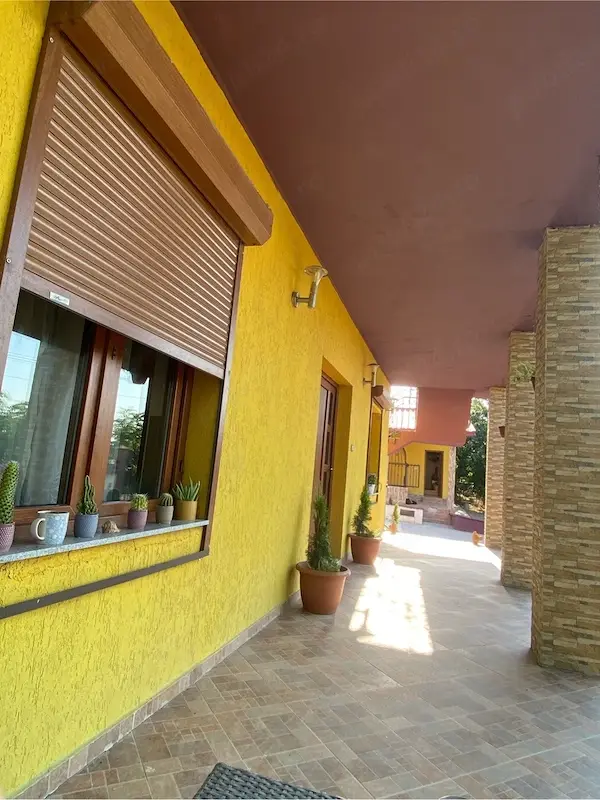 Casa de vanzare , cu spati mari frumos amenajate ! — Faclia, Constanta, Ρουμανία