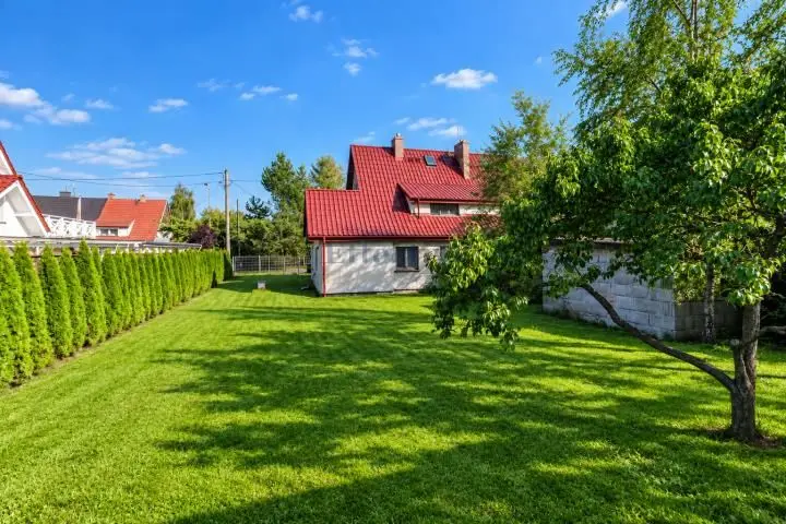 Wrocław Fabryczna, ul. Starogajowa Bliźniak do remontu - 100 m² - 6 pokoi — 7/10