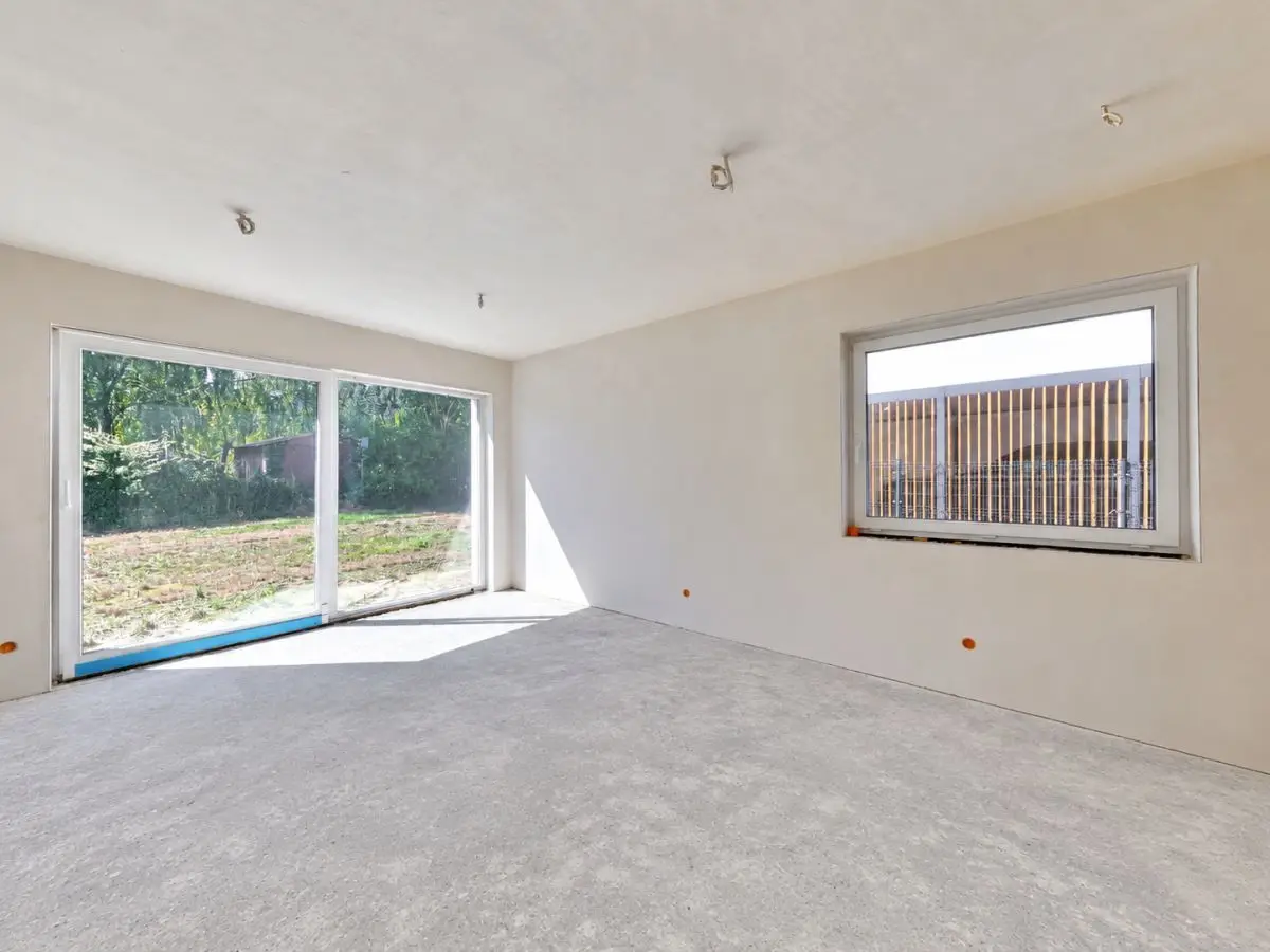 Łódź Nowosolna, ul. Ananasowa Bliźniak do zamieszkania - 85 m² - 5 pokoi — 8/10