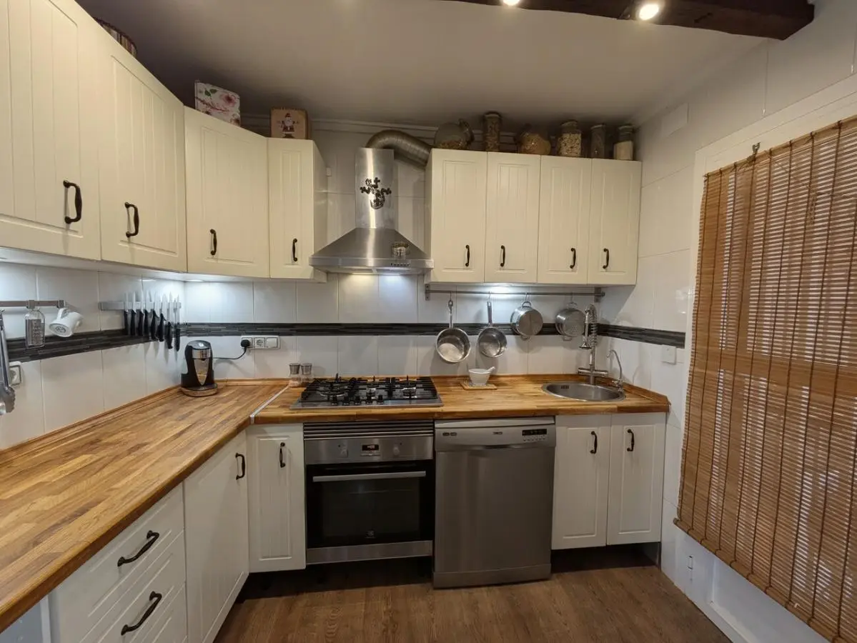 Stunning 3‑Bedroom Villa with Self‑Contained Underbuild for sale in Camposol — 10/10