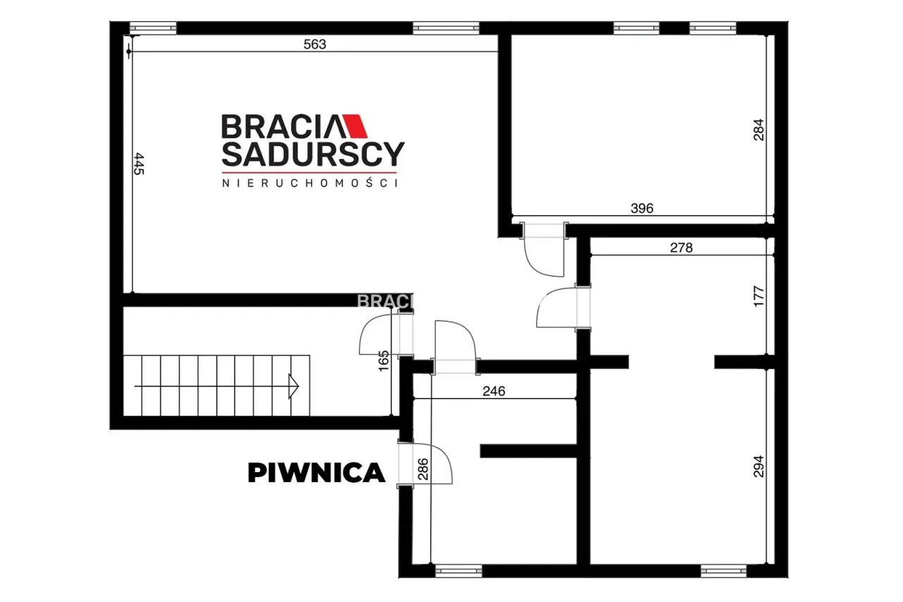 Kraków Kliny, ul. Chojnicka Dom szeregowy do remontu - 340 m² - 7 pokoi — 7/10