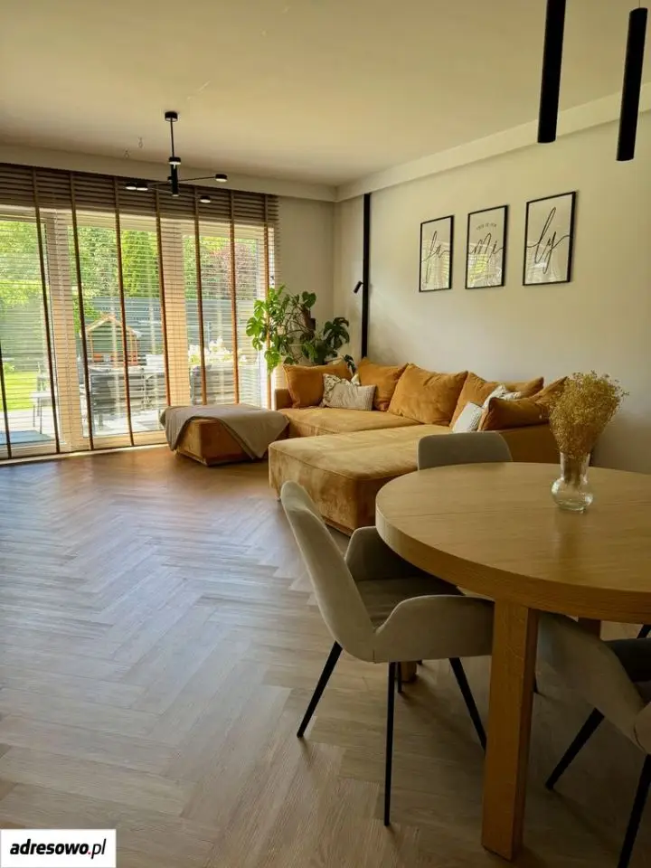 Łódź Chojny, ul. Bieszczadzka Dom szeregowy do zamieszkania - 98 m² - 4 pokoje — ul. Bieszczadzka, Łódź Chojny, łódzkie, بولندا