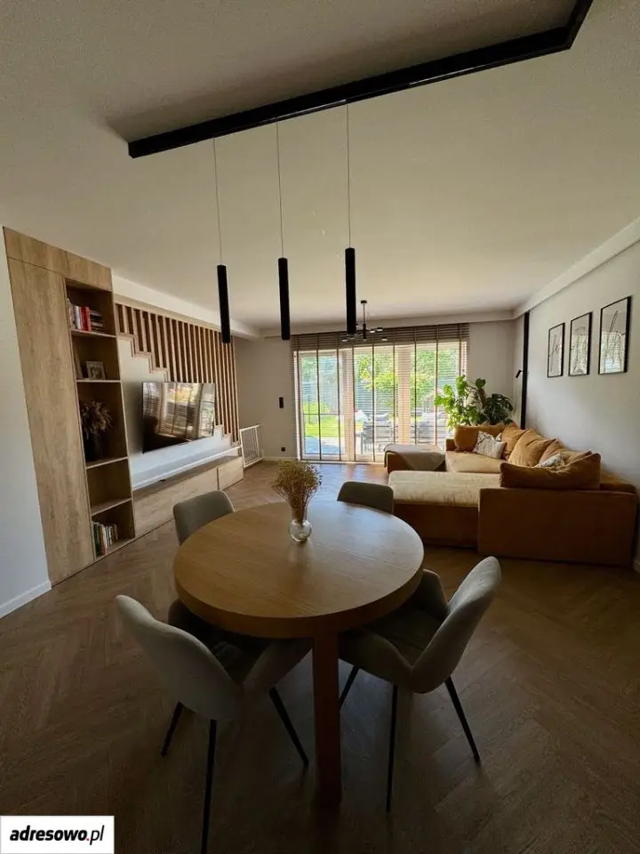 Łódź Chojny, ul. Bieszczadzka Dom szeregowy do zamieszkania - 98 m² - 4 pokoje — 4/10