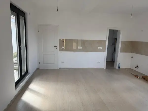 O casă nouă,individuală,900mp,din 2024,într-o zonă liniștită din Giroc,zona Flonta — 2/9