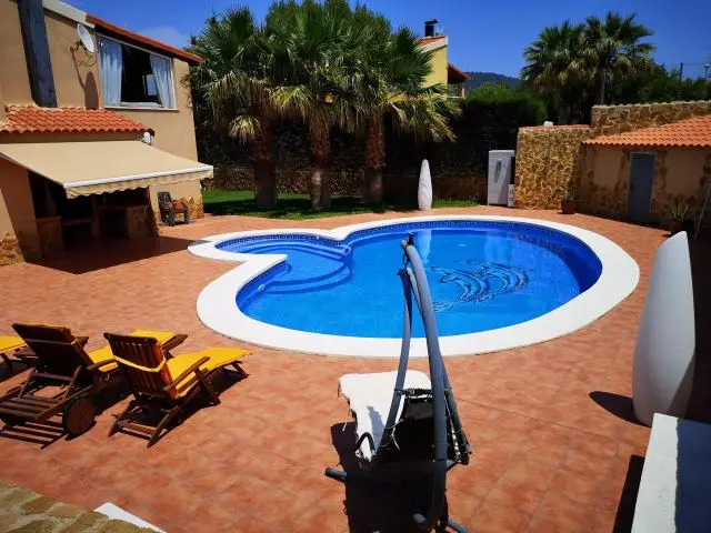 Wonderful cottage 25 km from Valencia, in front of a natural park. — 6/10