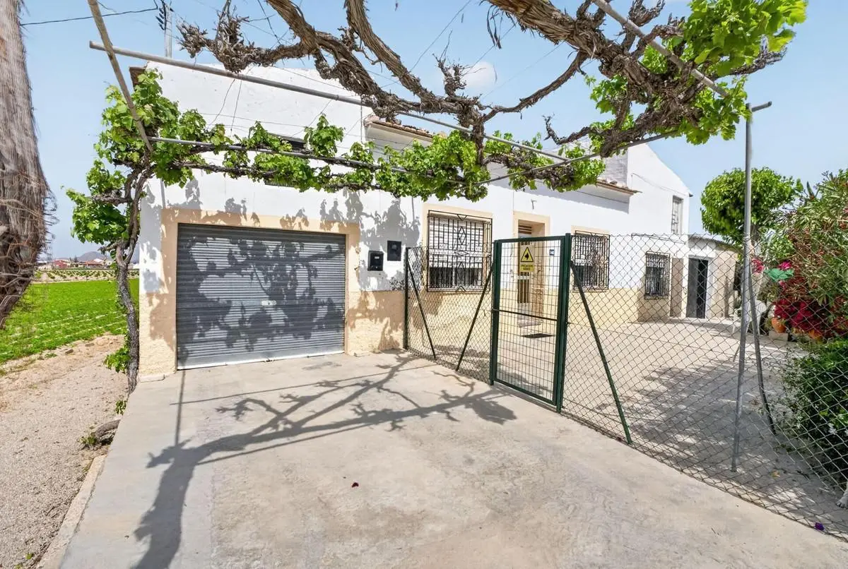 3 Bedroom Finca For Sale In Orihuela — 4/10