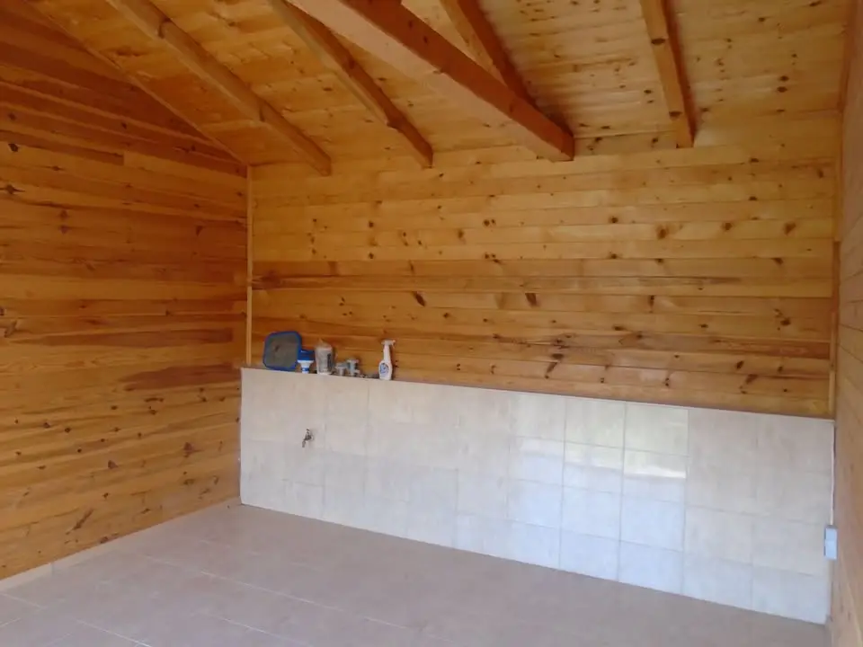 Renovated remote mountain house for sale in Latinka — 9/10