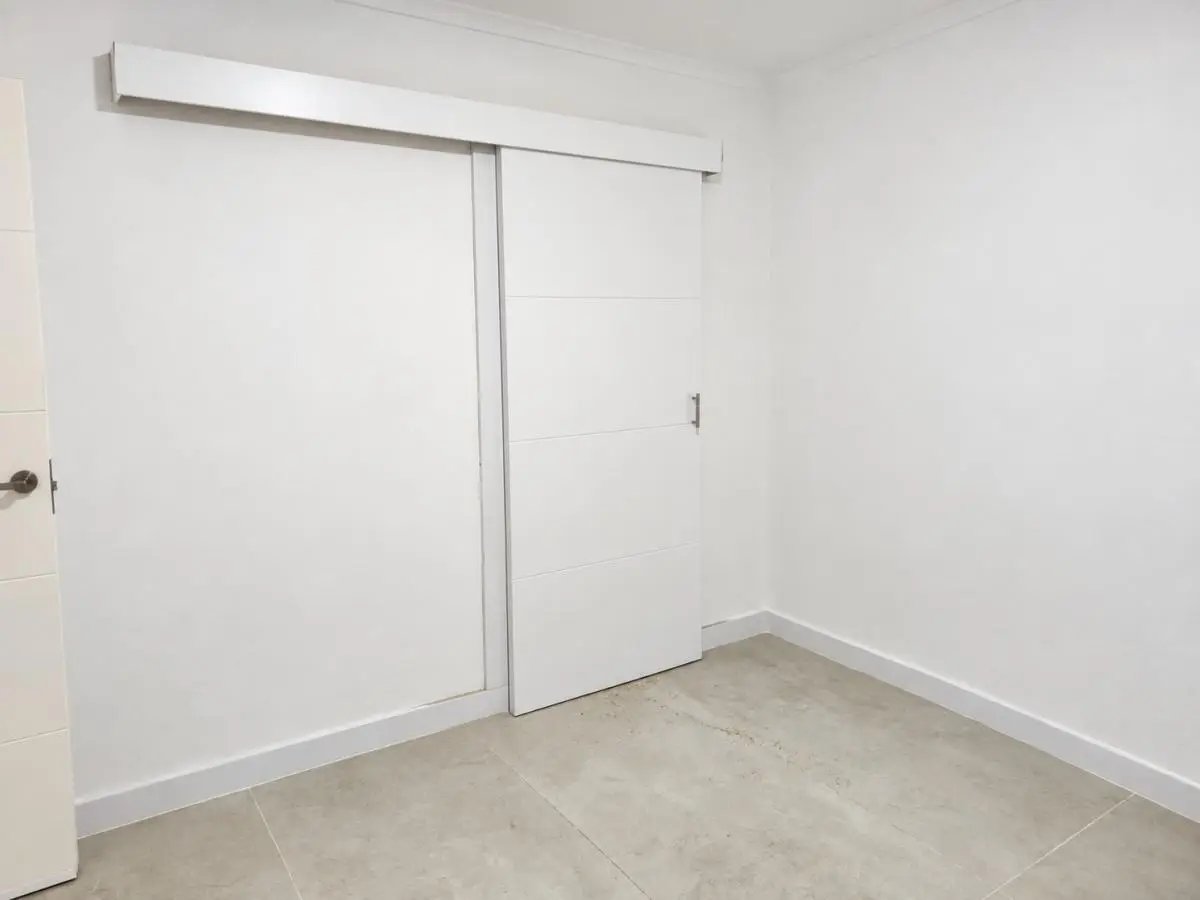 2 Bedroom Bungalow For Sale In Torrevieja — 8/10