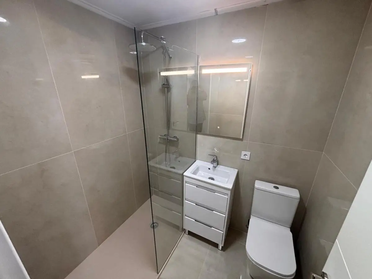 2 Bedroom Bungalow For Sale In Torrevieja — 7/10