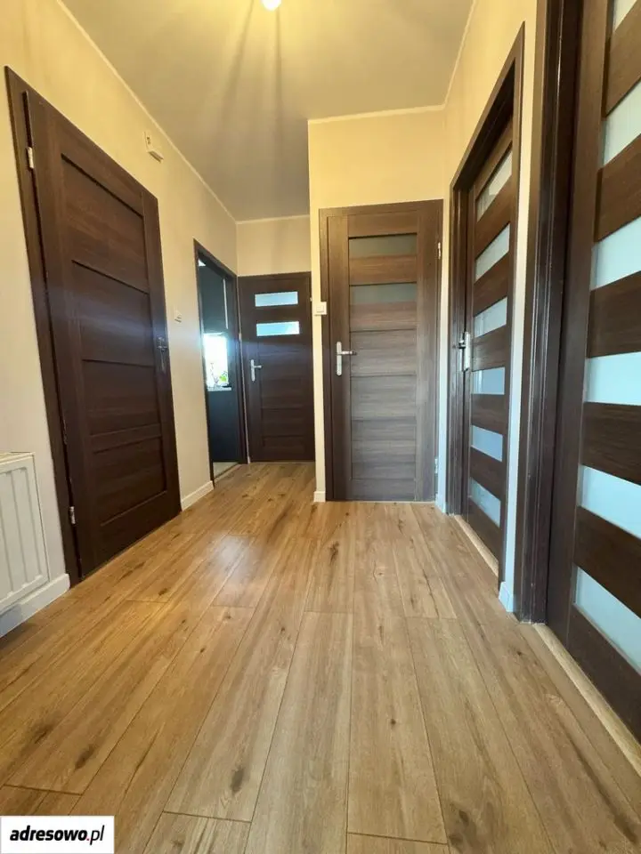 Kraków Grębałów, ul. Grębałowska Dom wolnostojący do zamieszkania - 230 m² - 6 pokoi — 10/10