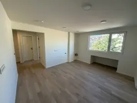 3-room apartment in Hladilnika, Sofia — 2/10