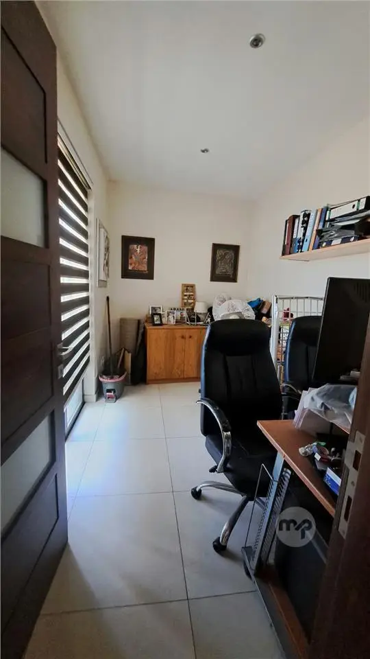 Pieta Penthouse — 3/10