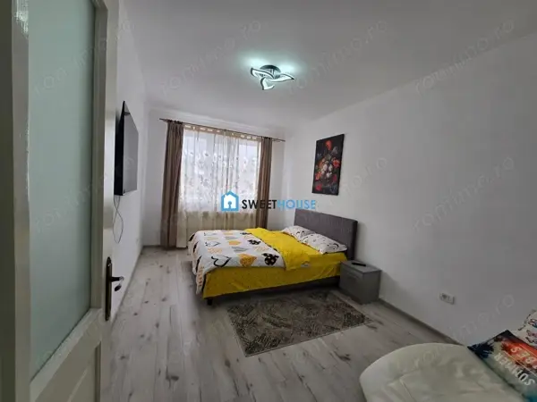 Casa cu doua apartamente in zona centrala Fagaras — 3/10