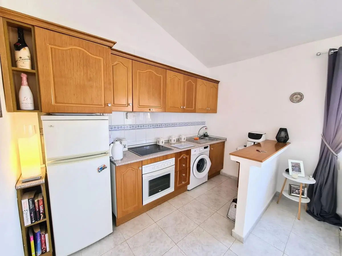 2 Bedroom Bungalow For Sale In Villamartin — 6/10