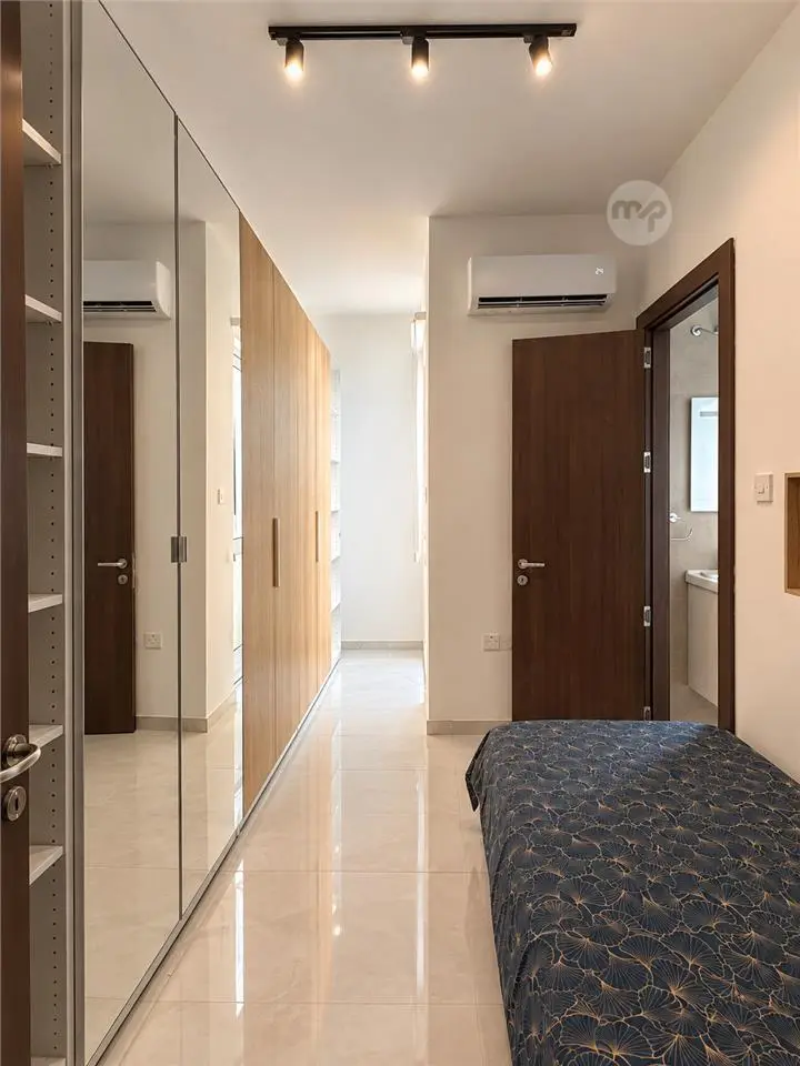 BRAND NEW | FULLY FURNISHED | 3 BEDROOMS | 18 SQM TERRACE | SEA VIEWS — 5/10
