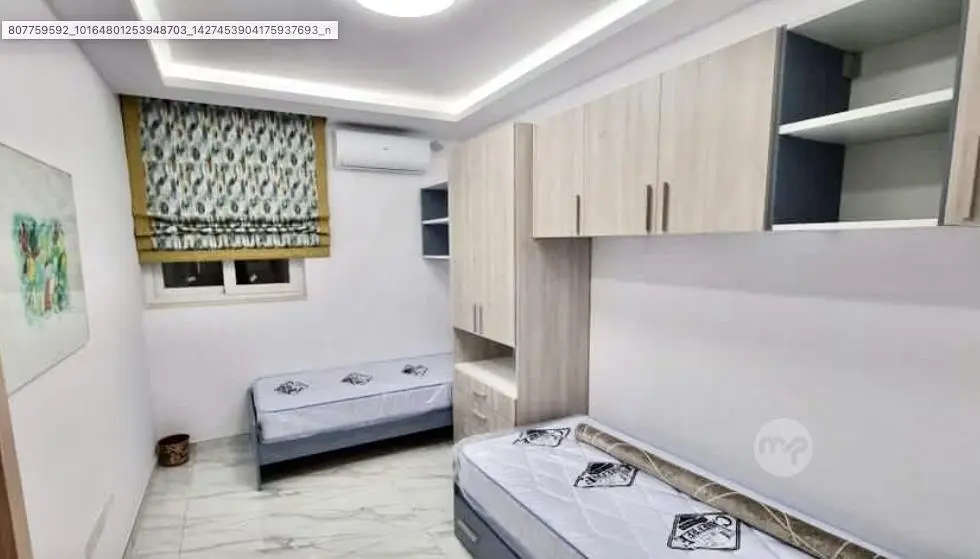 Iklin Modern Apartment — 5/5