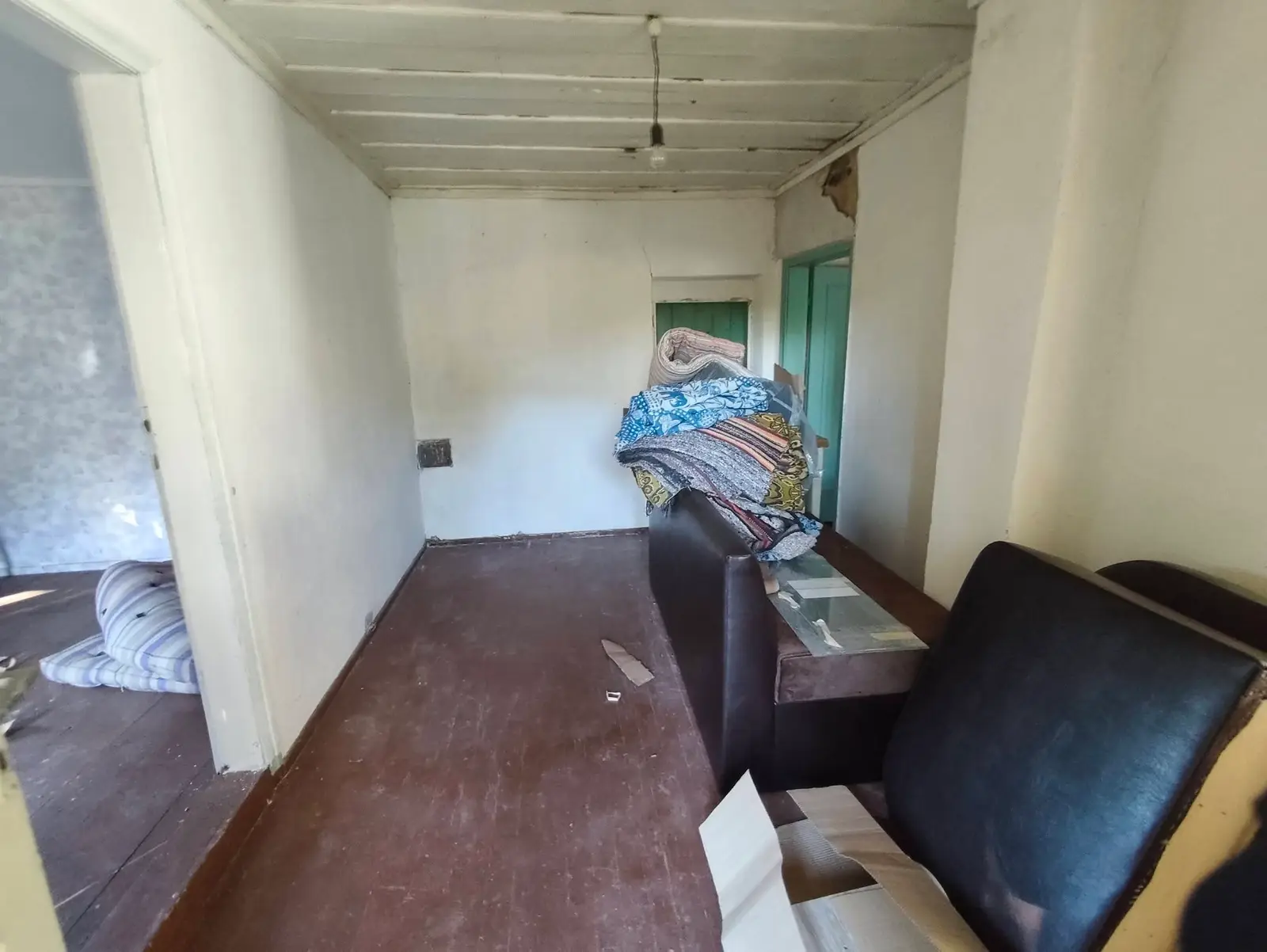 6-room house with 1,811 m² plot for sale in Bosilkovtsi — 4/9
